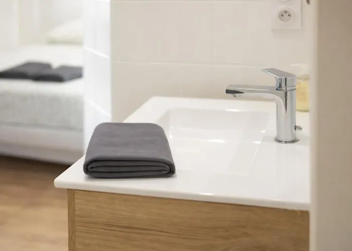 Le Avena - Centre - Calme - Cour Апартаменты Сомюр